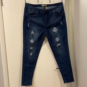 NWOT Hybrid and company dark wash women’s jeans size 22